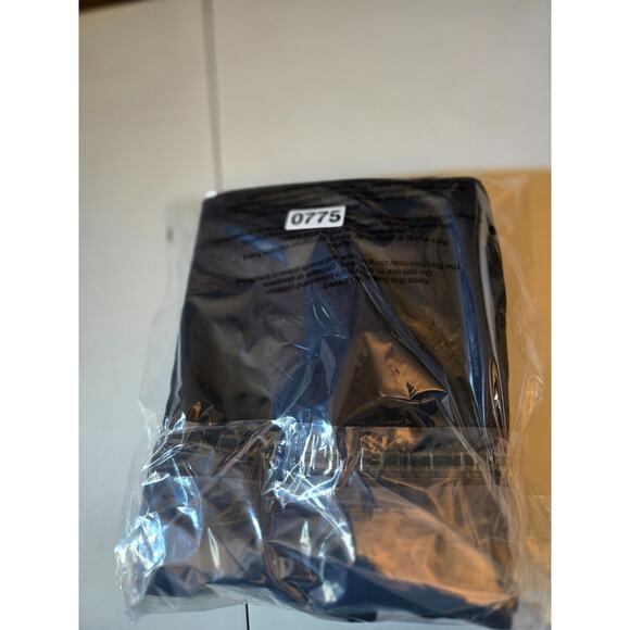 Levi's 515 Jeans Womens 12 S/C Dark Wash Blue Boot Cut - Picture 9 of 9